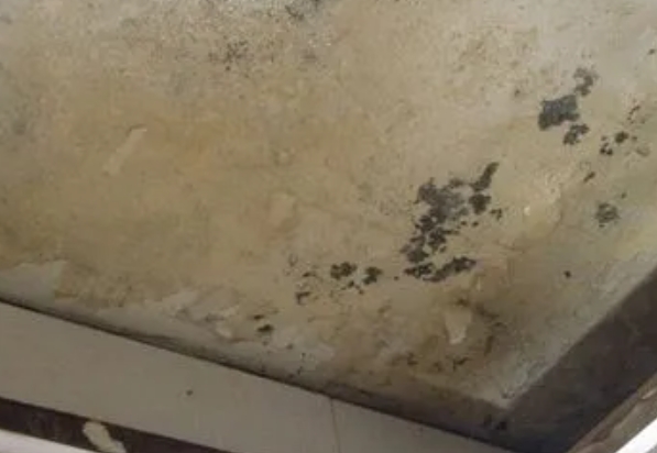 南开阳台漏水维修公司分享下南开卫生间渗水维修需要注意哪些问题。
